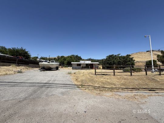 feature listing property photo