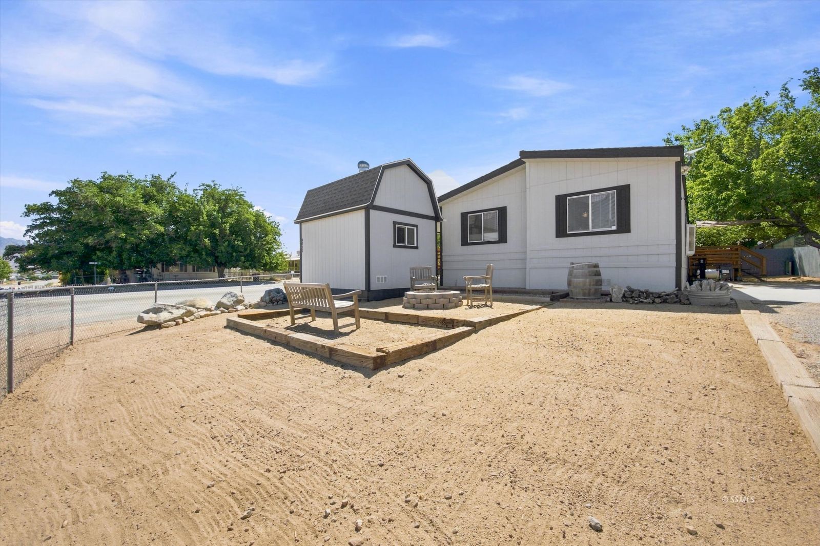 Property Photo 37