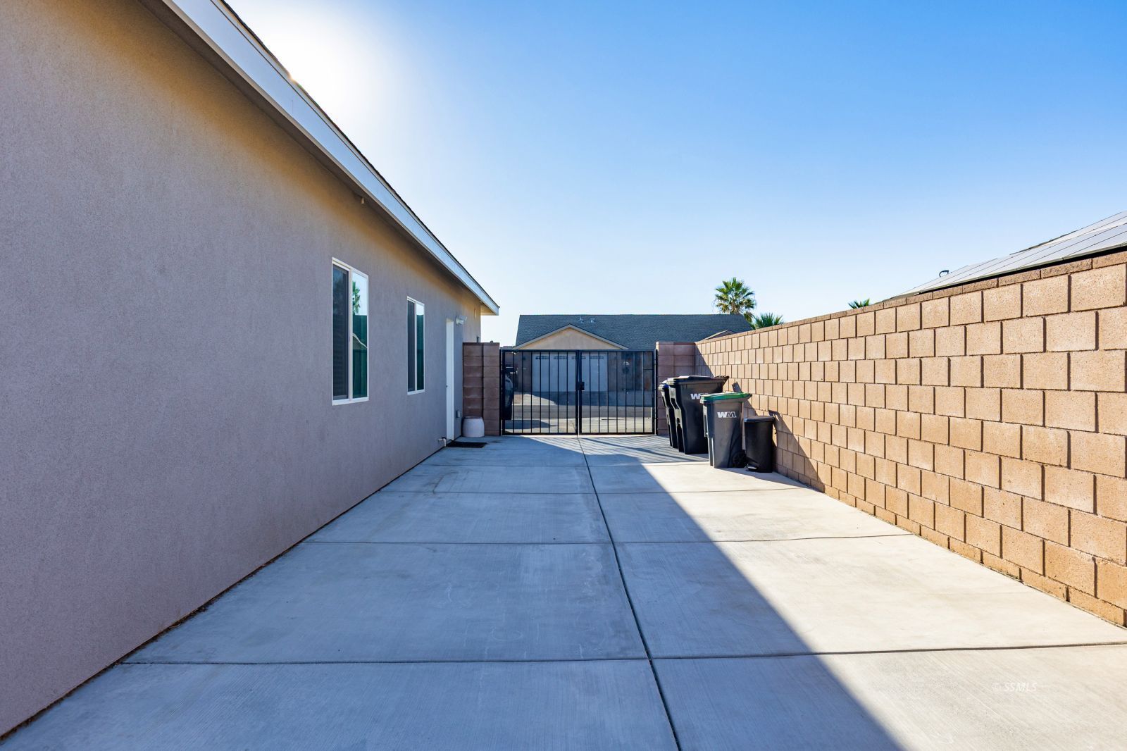 Property Photo 37