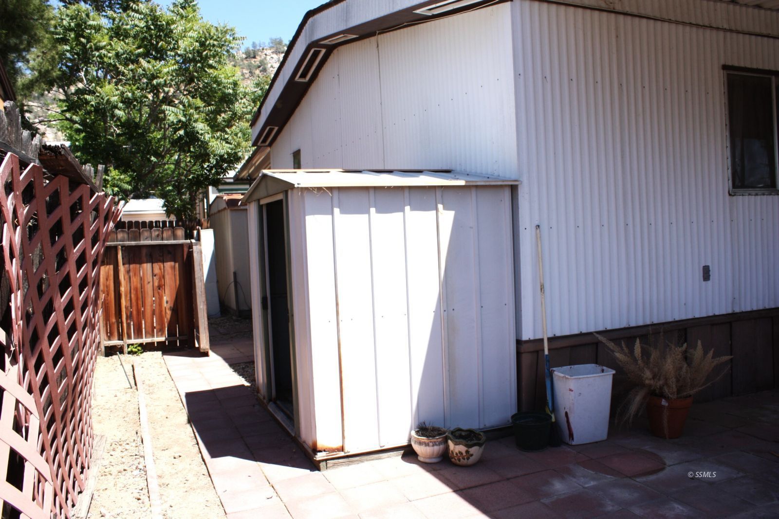 Property Photo 16