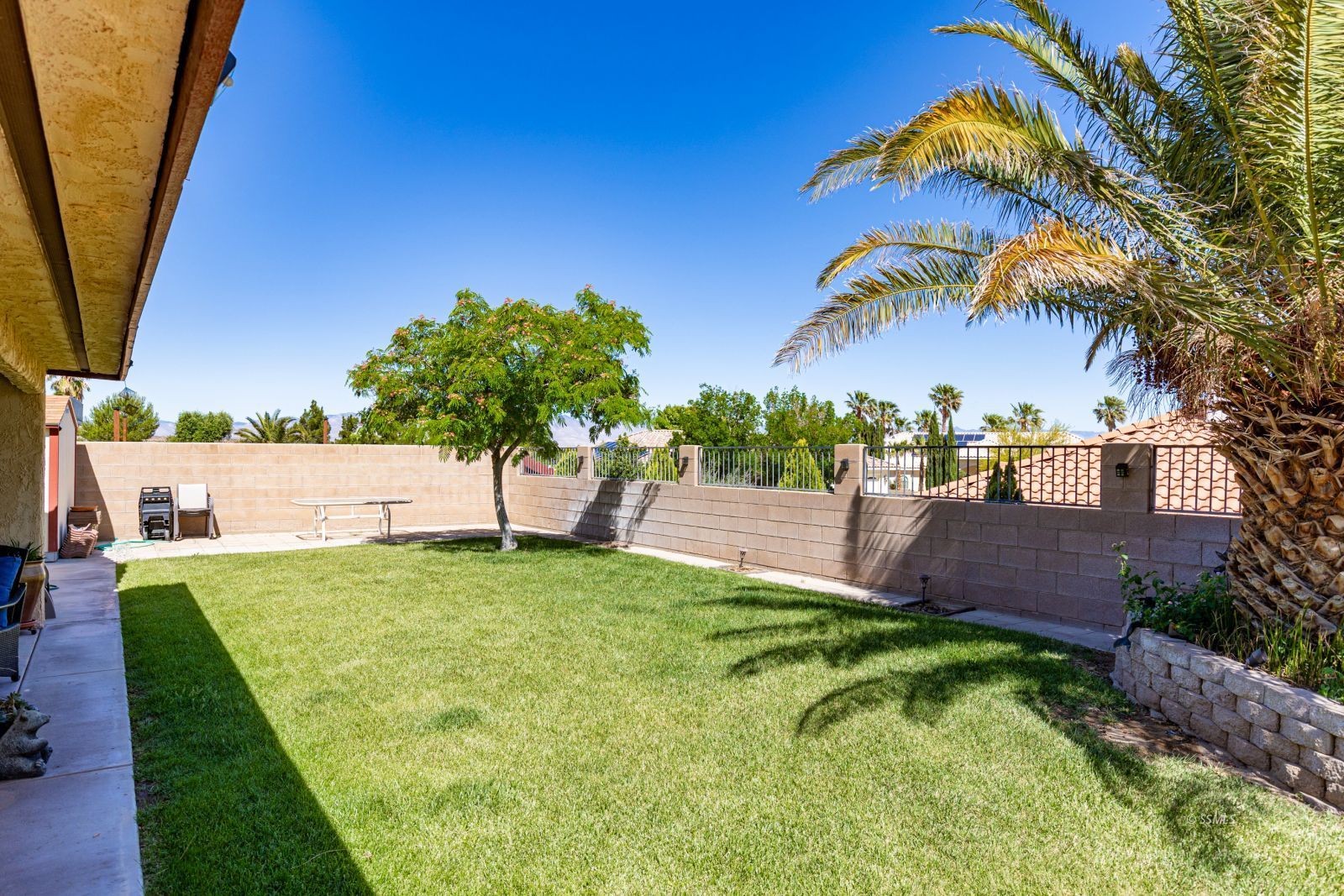 Property Photo 40