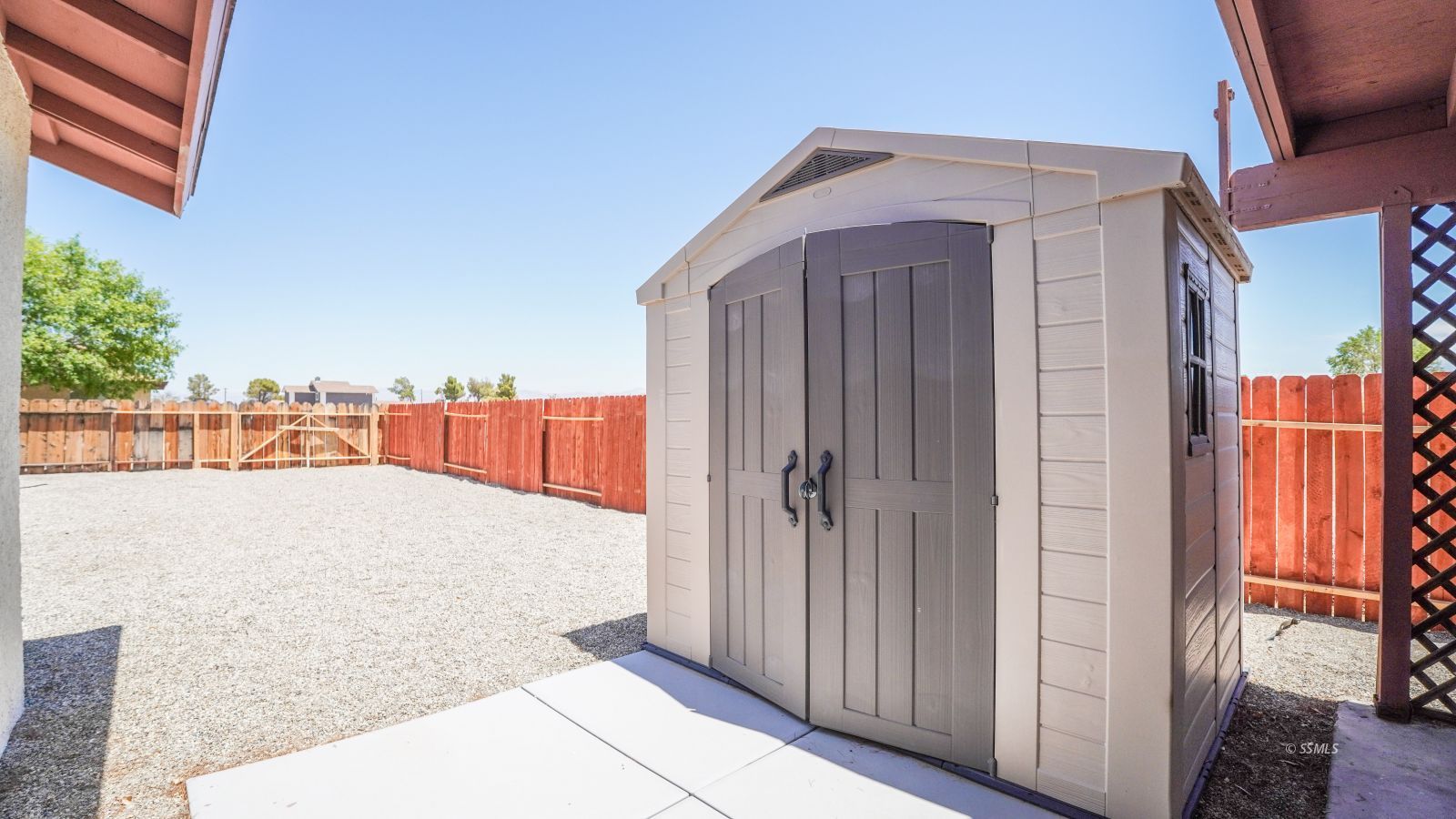 Property Photo 27