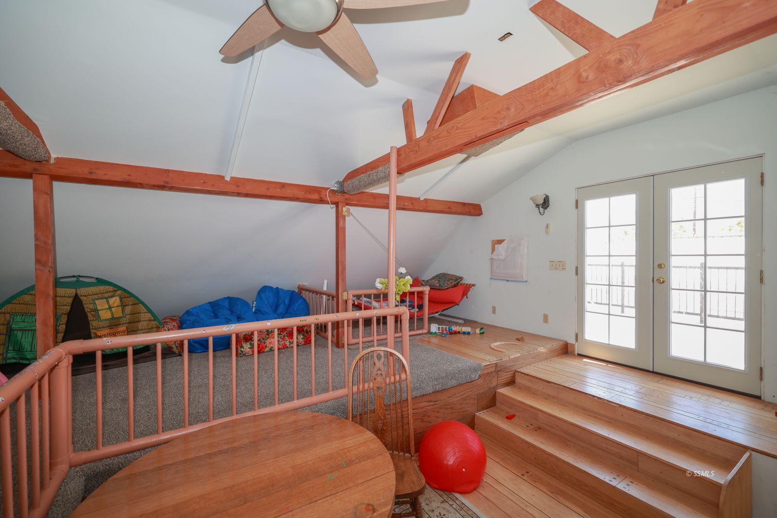 Property Photo 32