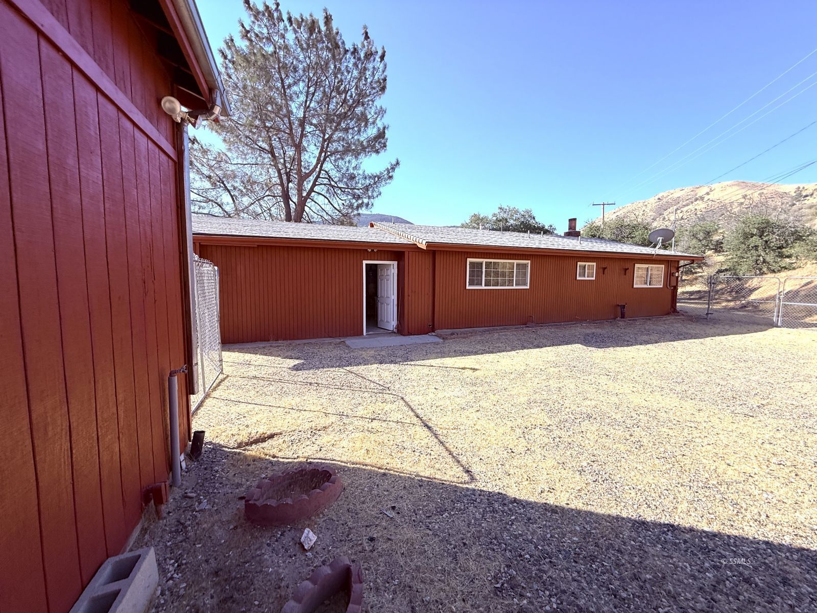 Property Photo 35