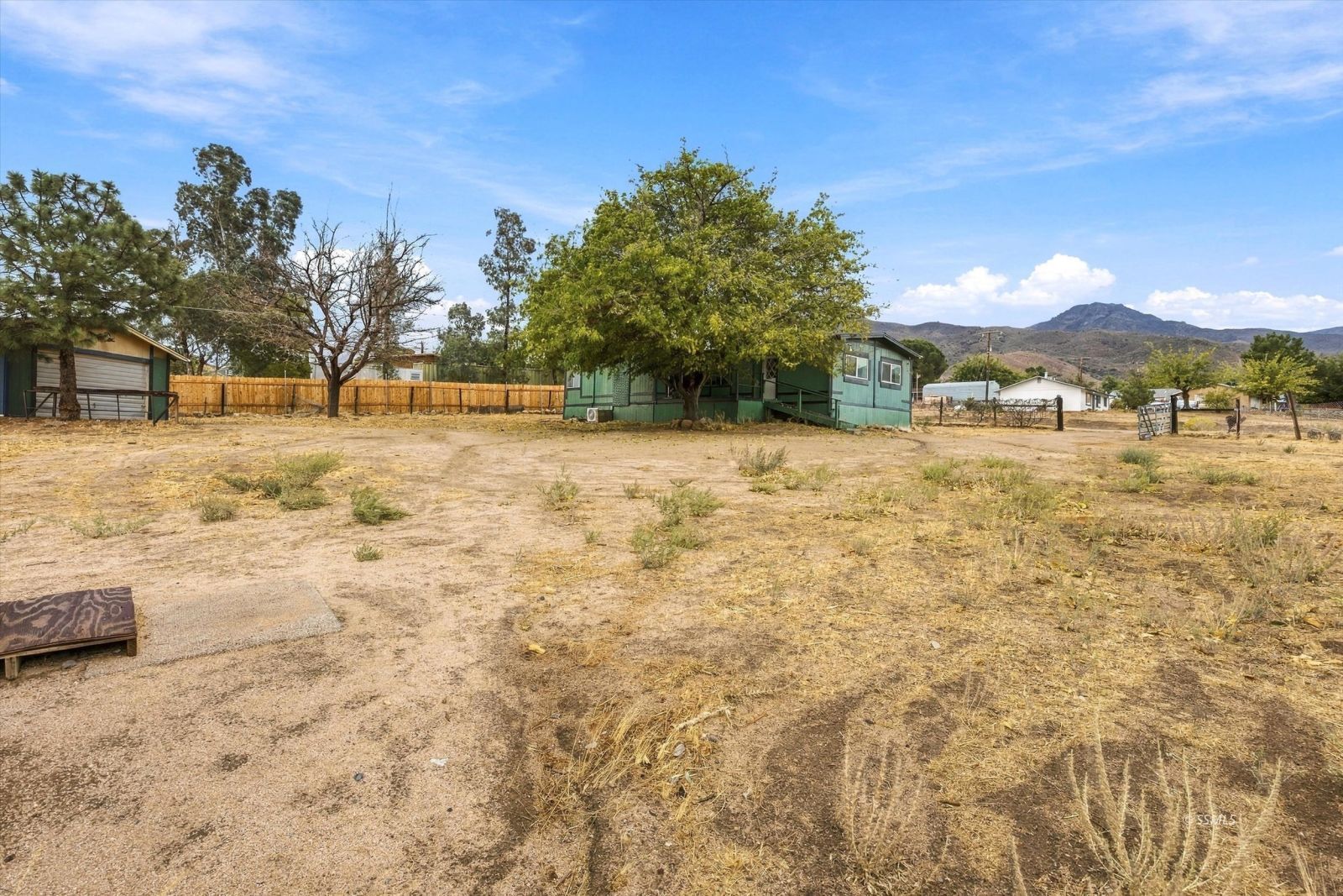 Property Photo 42