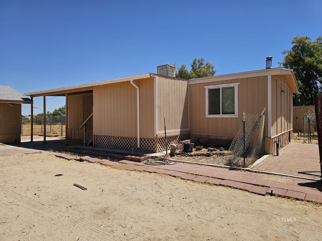Property Photo 27