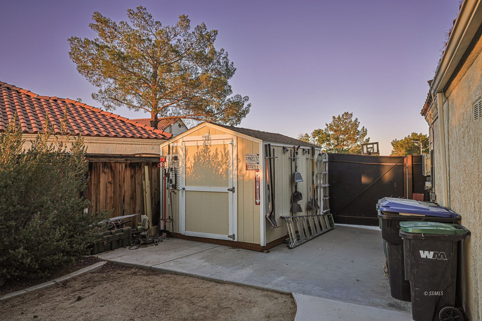 Property Photo 48
