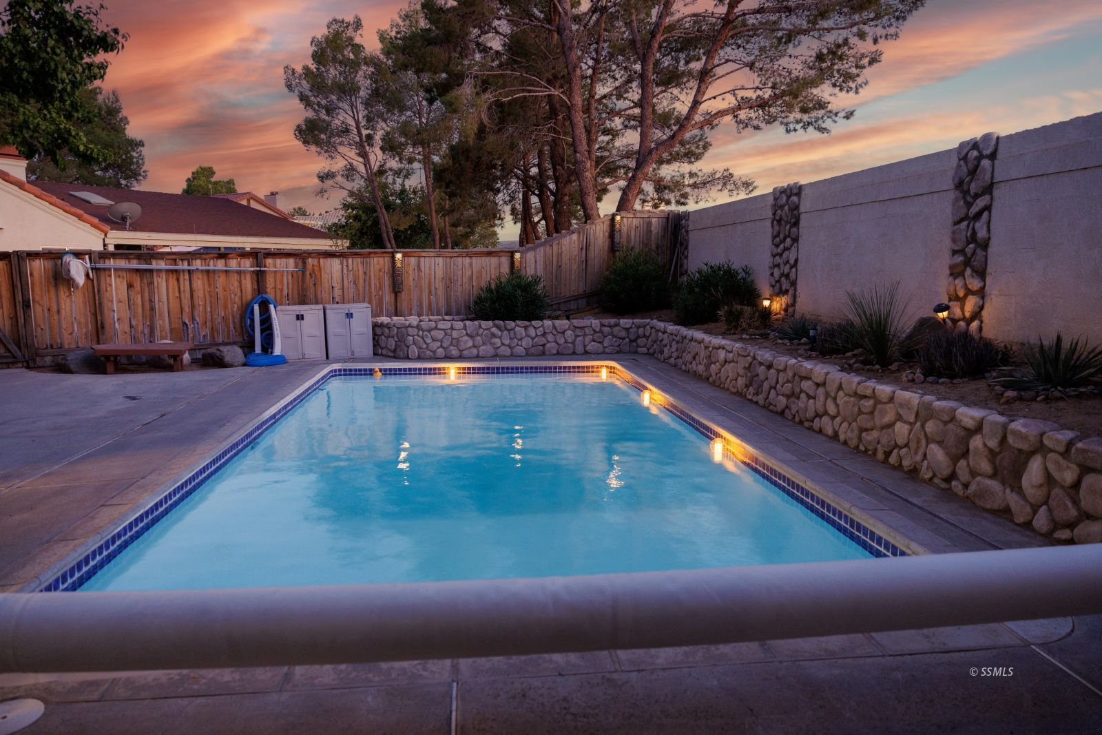 Property Photo 23