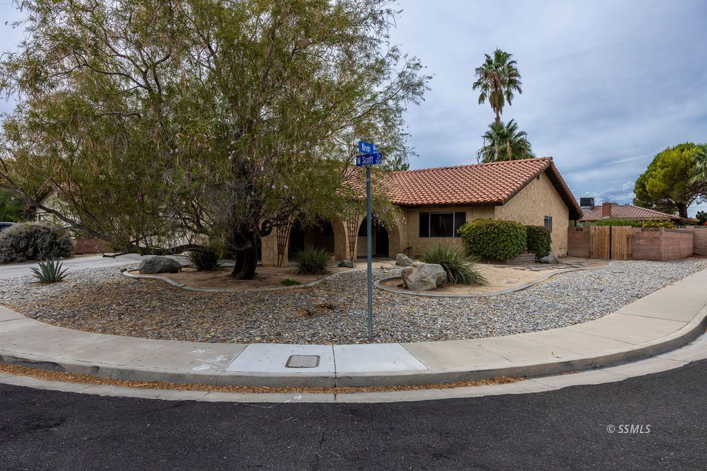 Property Photo 3