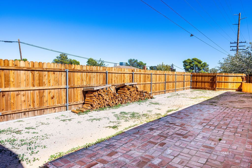 Property Photo 38