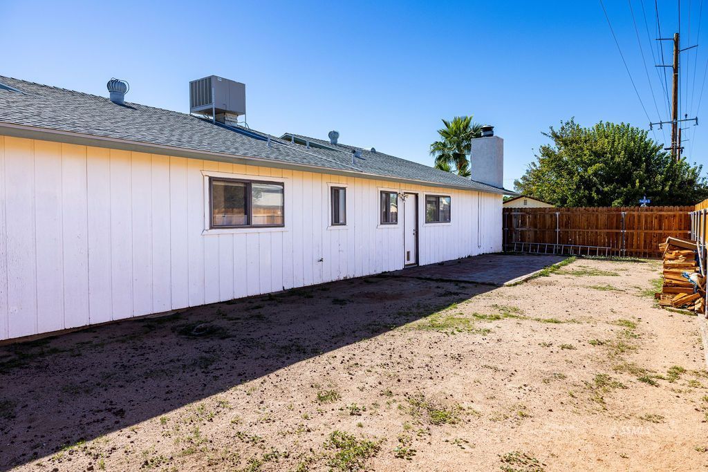 Property Photo 35