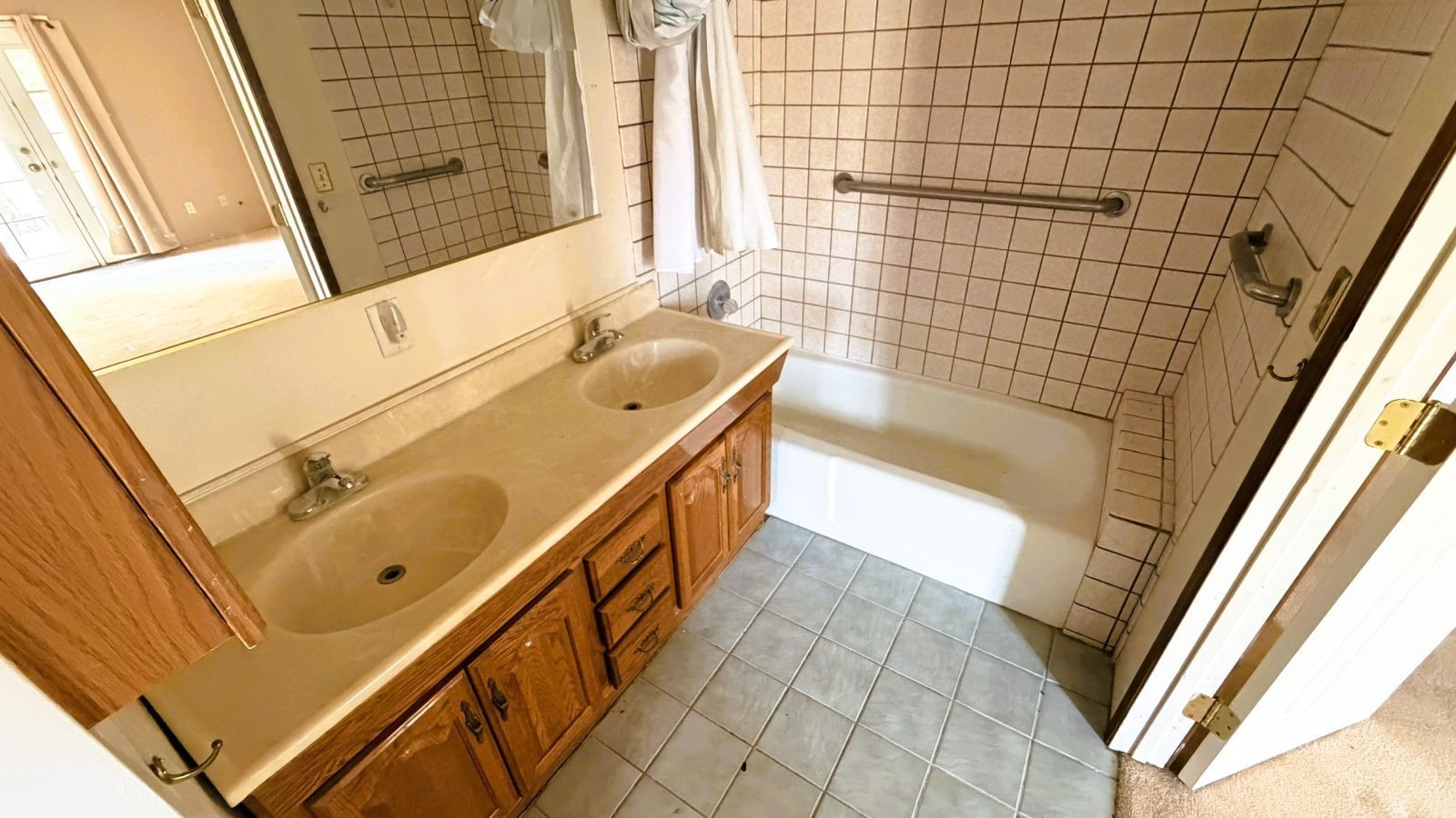 Property Photo 20
