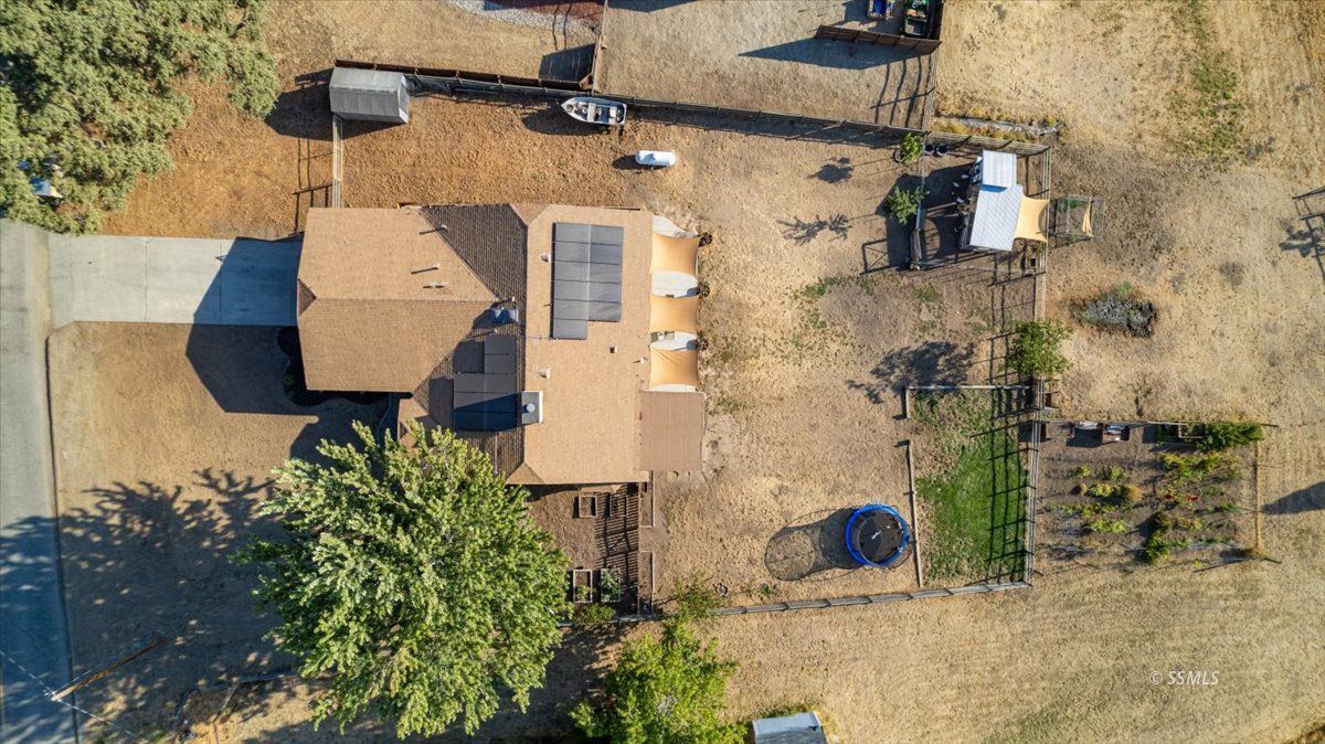 Property Photo 43