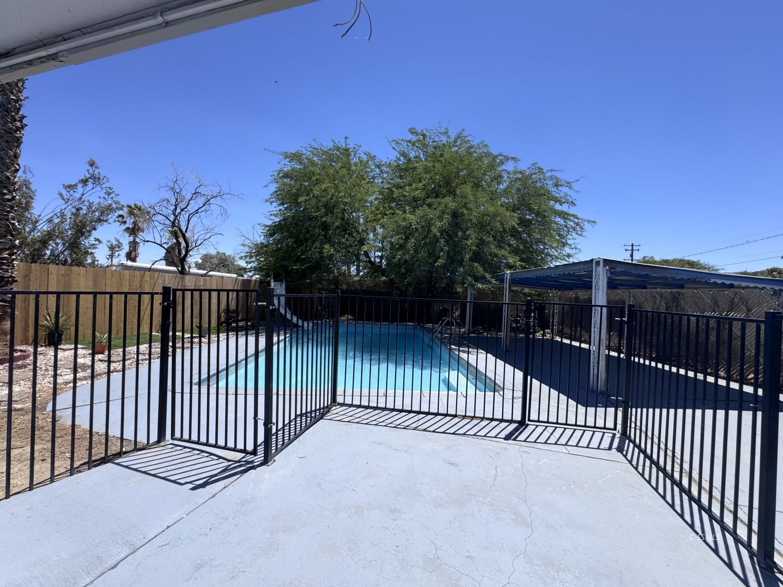 Property Photo 18