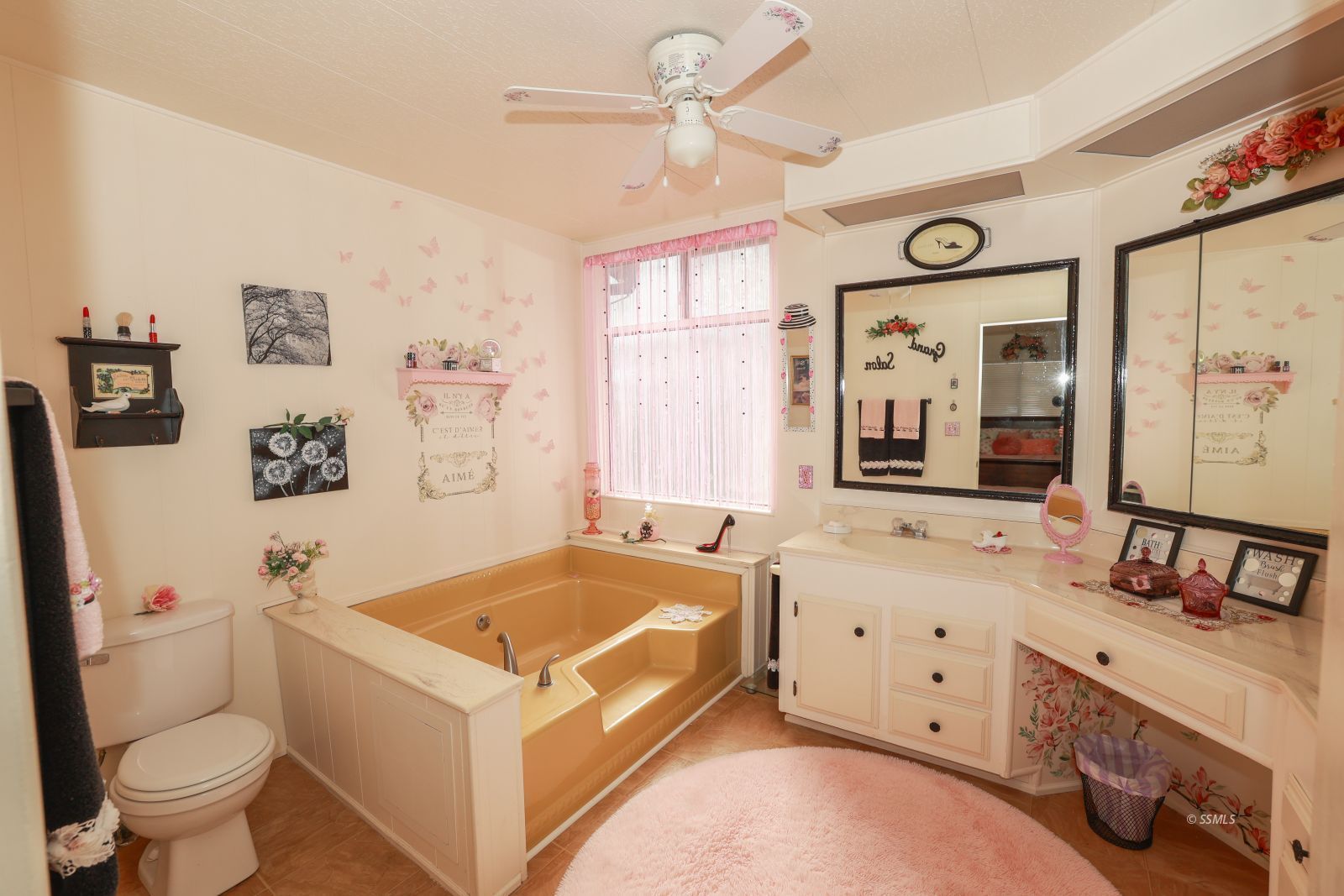 Property Photo 34