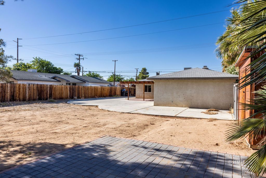 Property Photo 31
