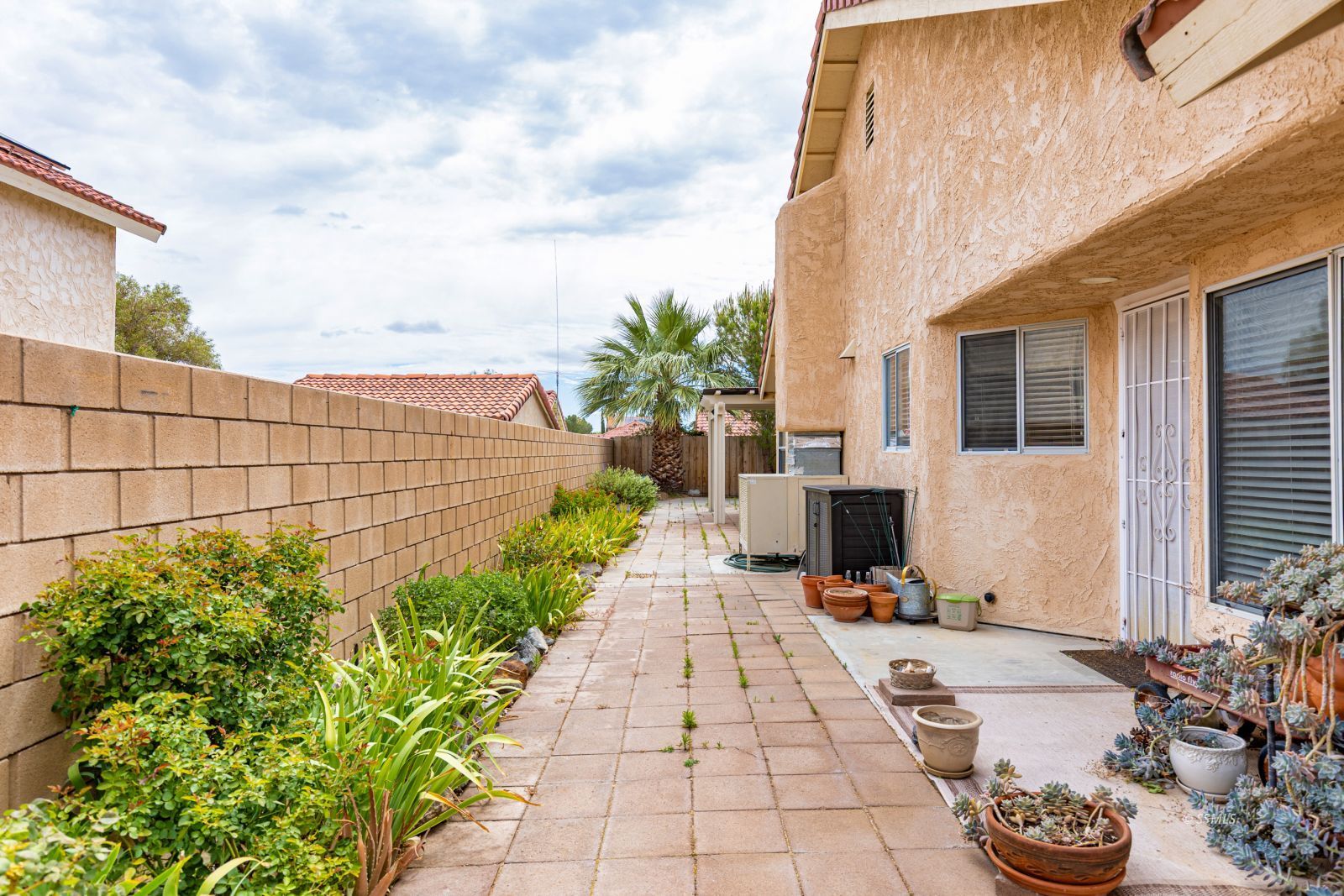 Property Photo 38