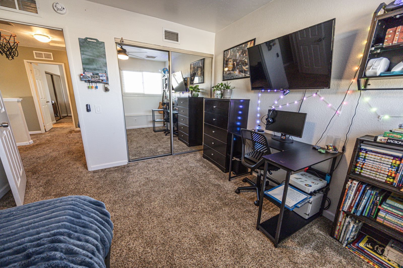Property Photo 38
