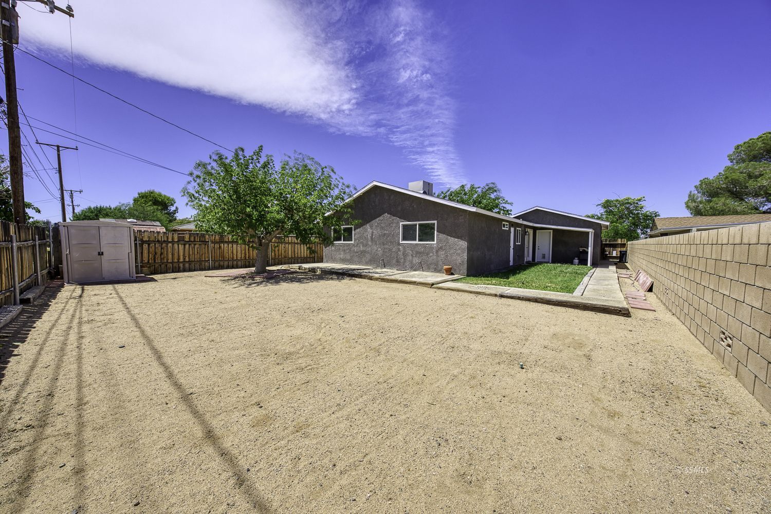 Property Photo 27