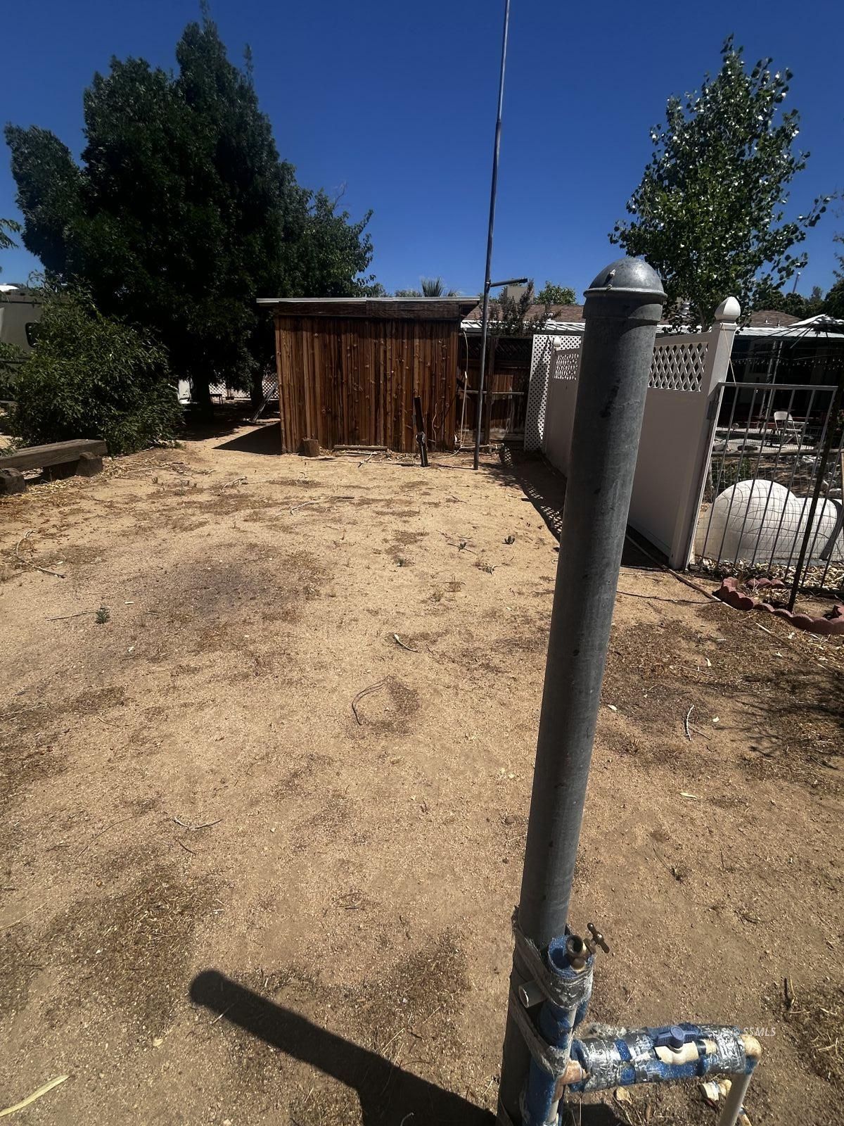 Property Photo 27