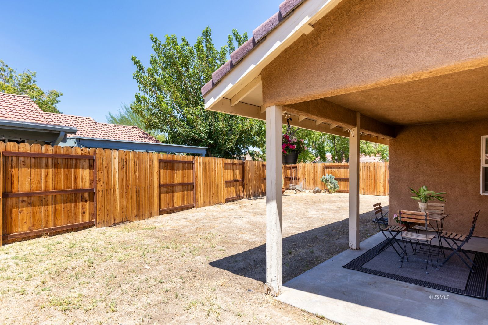 Property Photo 26