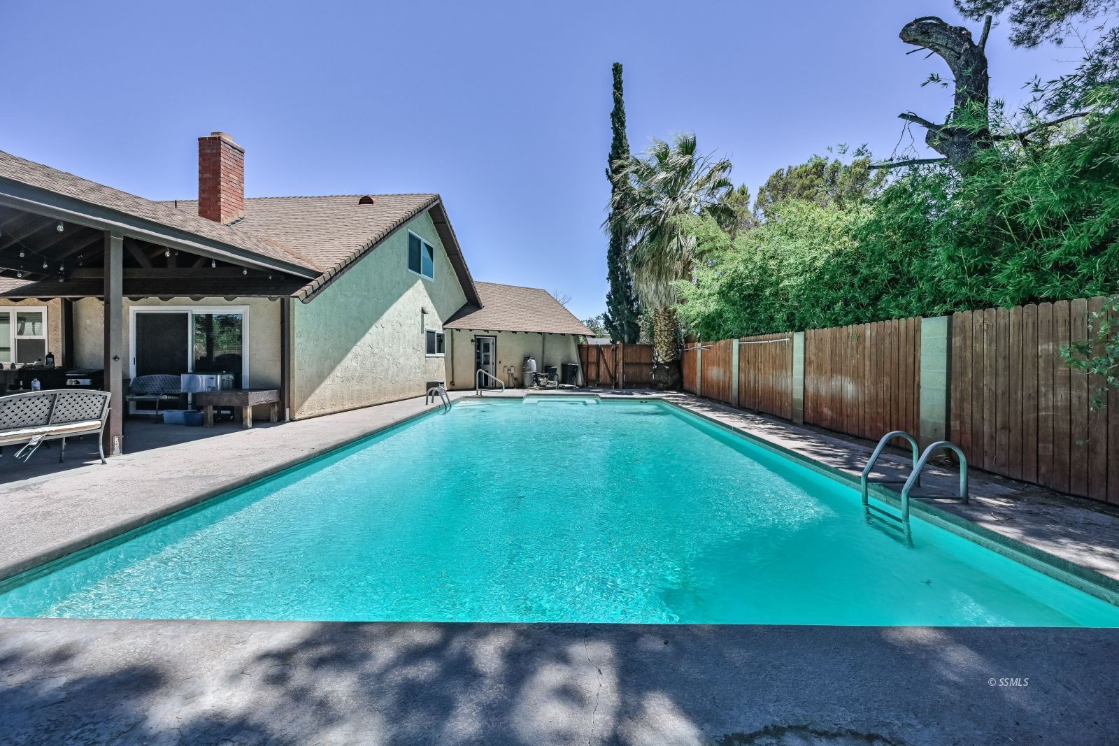 Property Photo 28