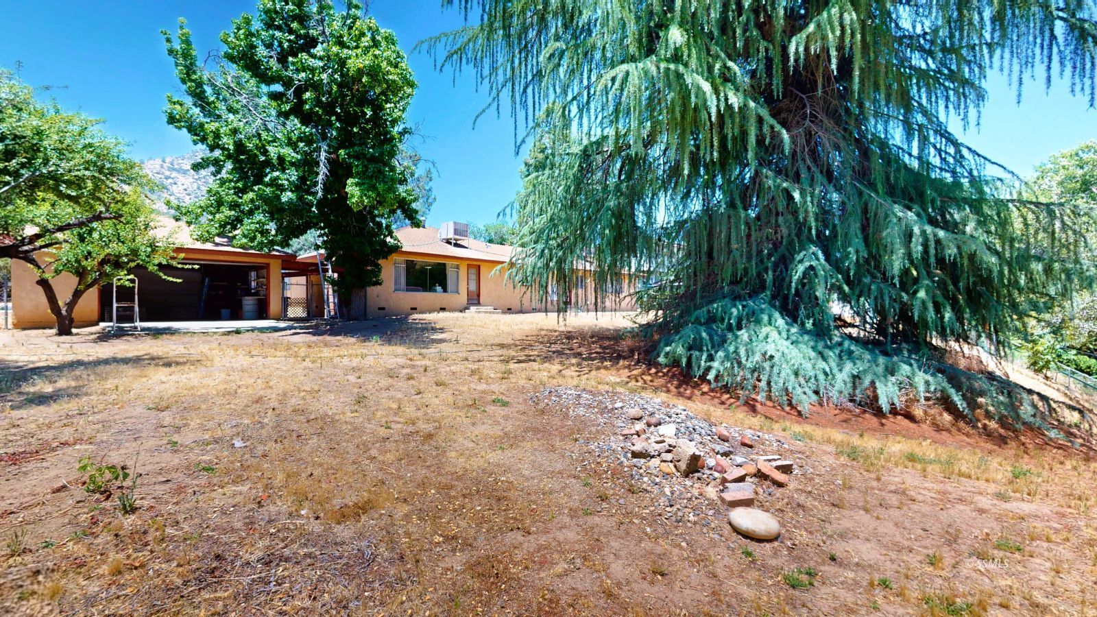 Property Photo 40