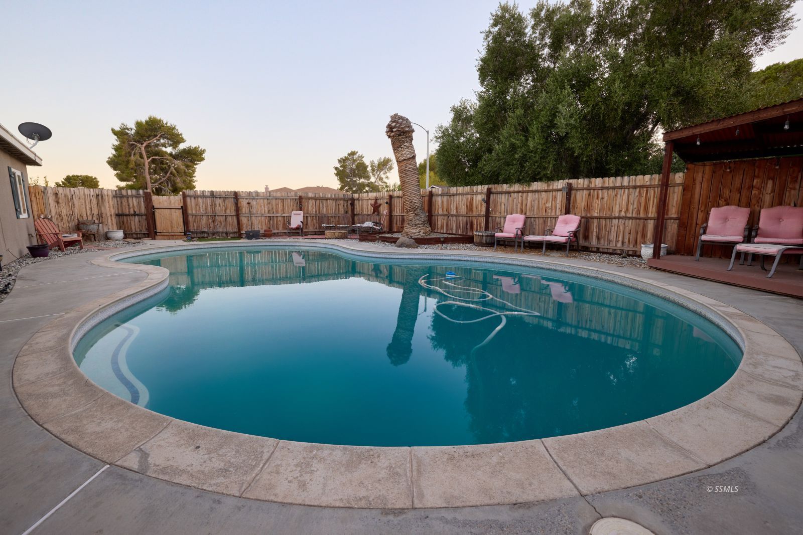 Property Photo 22