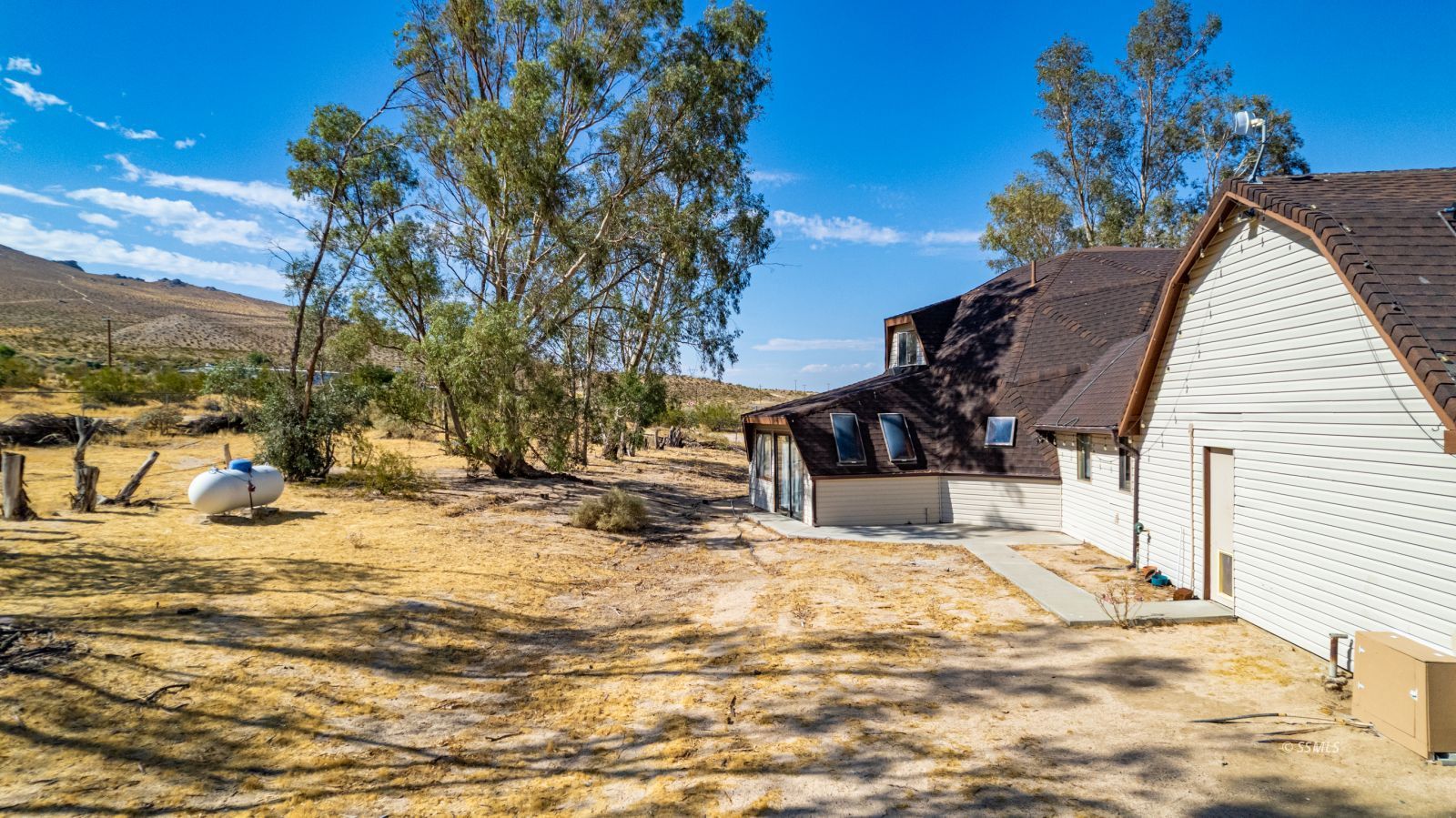 Property Photo 30