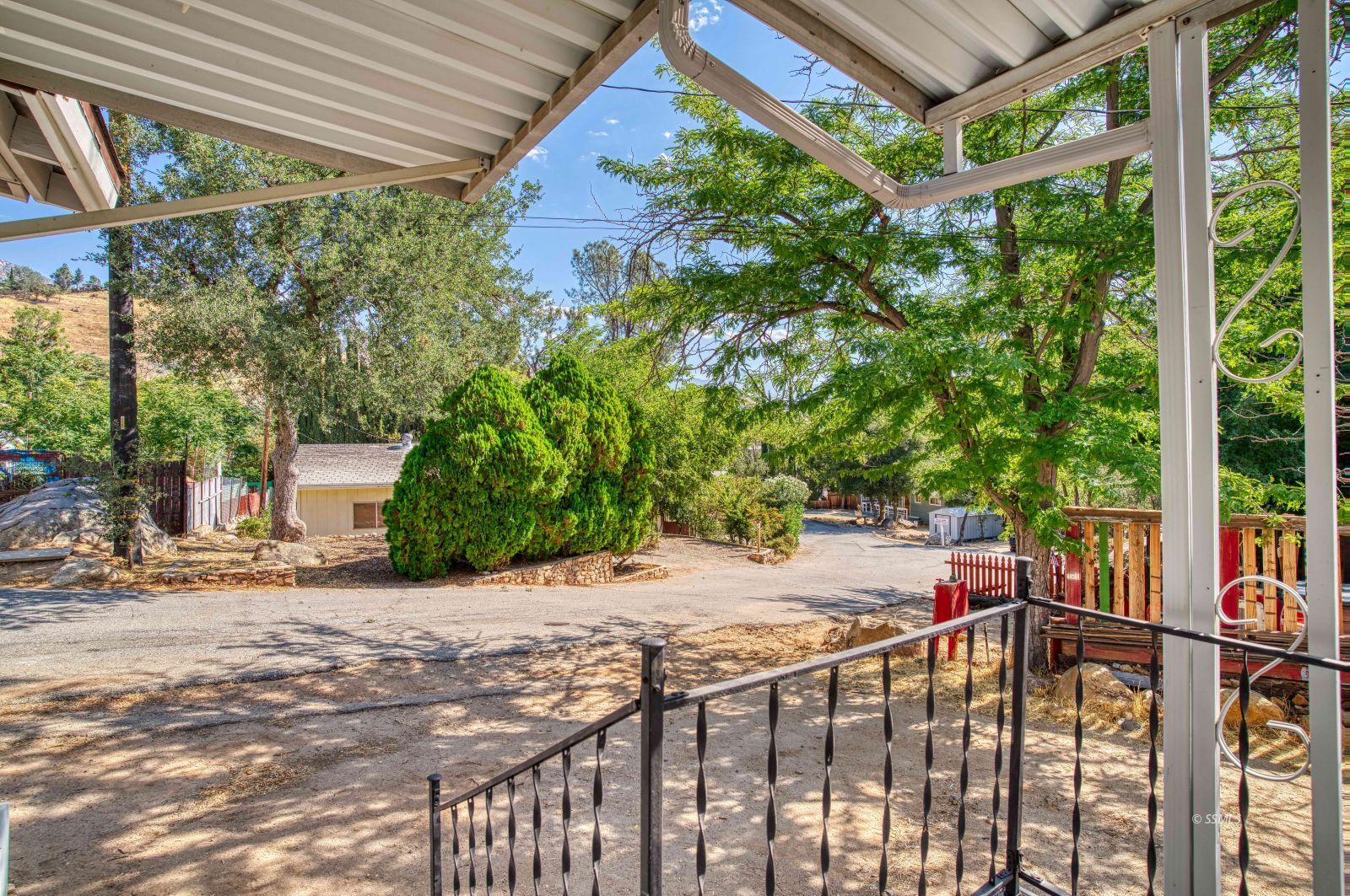 Property Photo 21