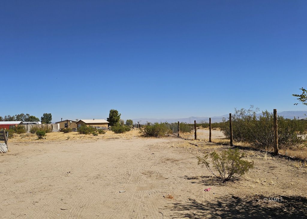 Property Photo 43