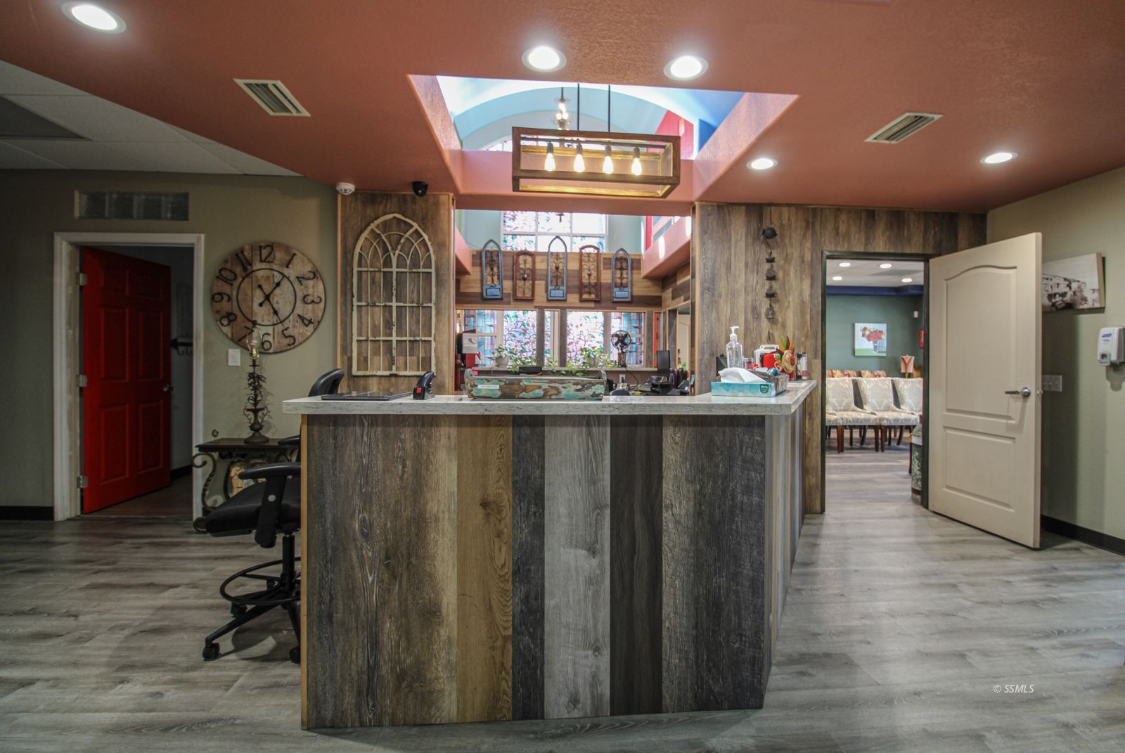 Property Photo 9