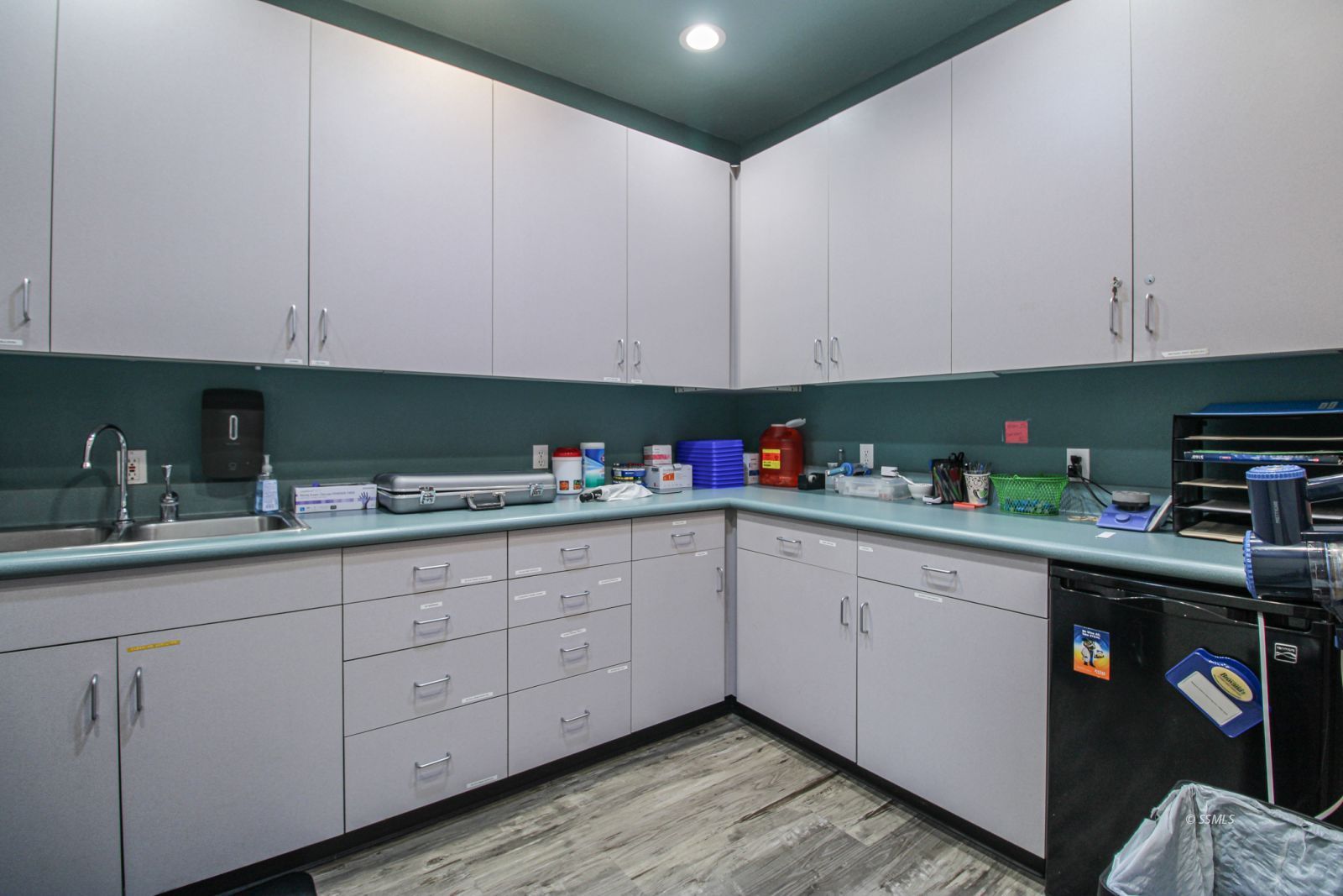 Property Photo 30