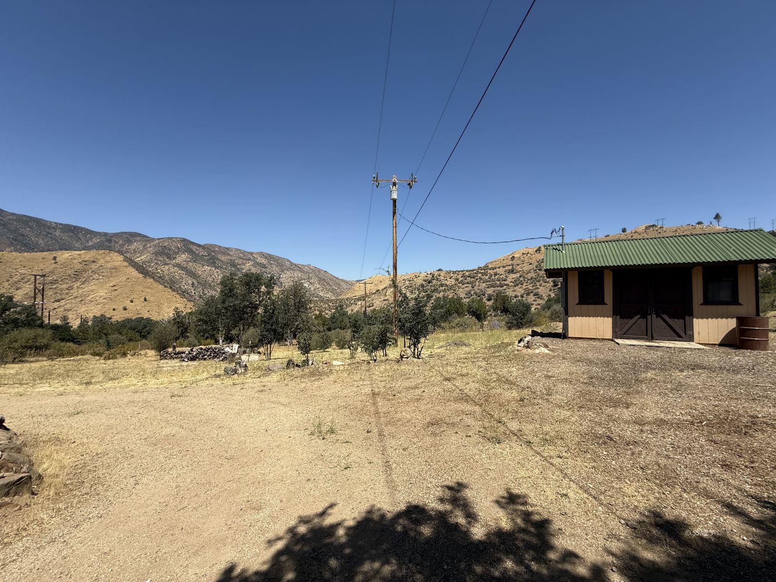Property Photo 16