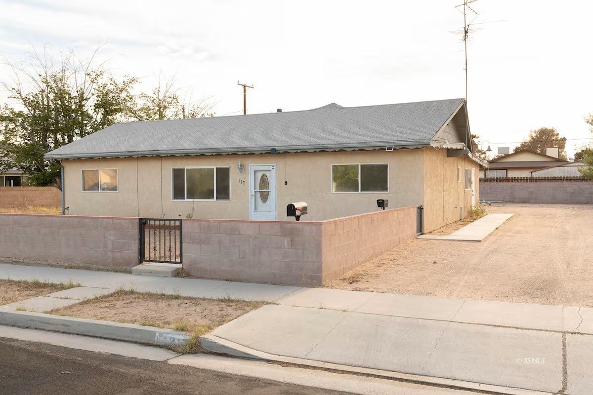 Property Photo 2
