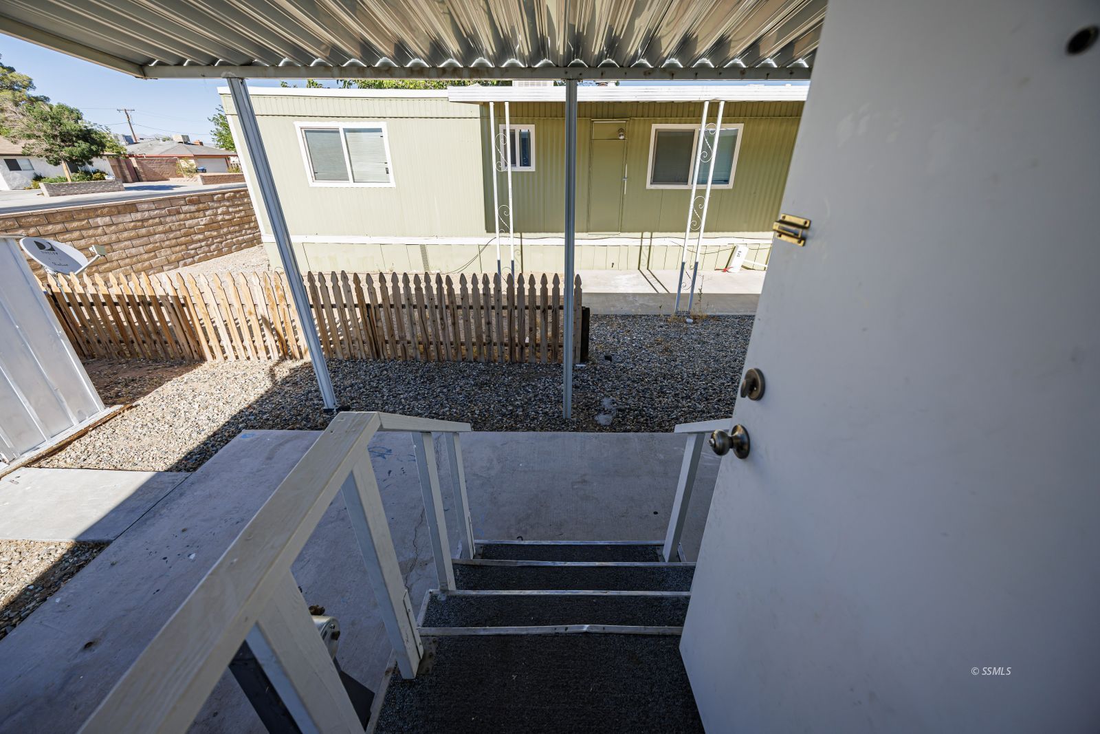 Property Photo 23