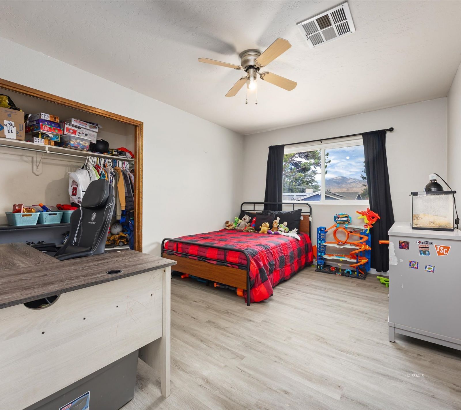 Property Photo 38