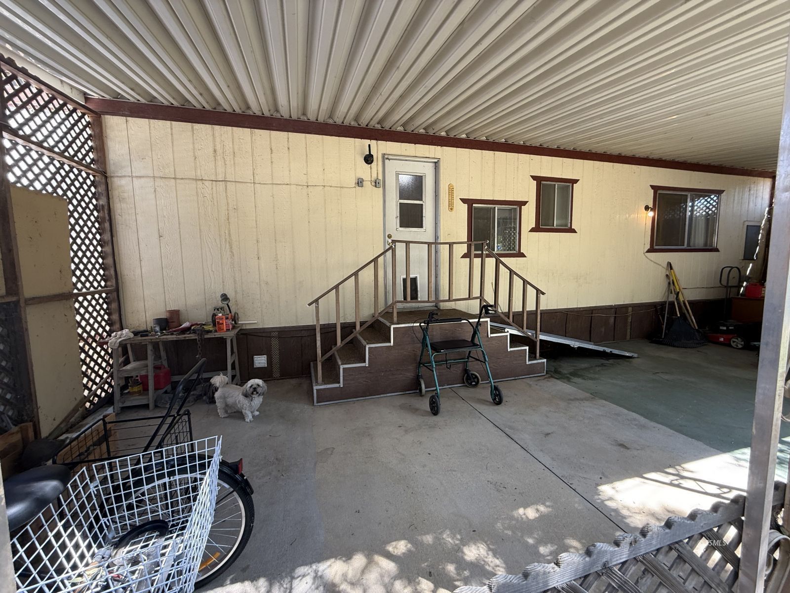 Property Photo 39