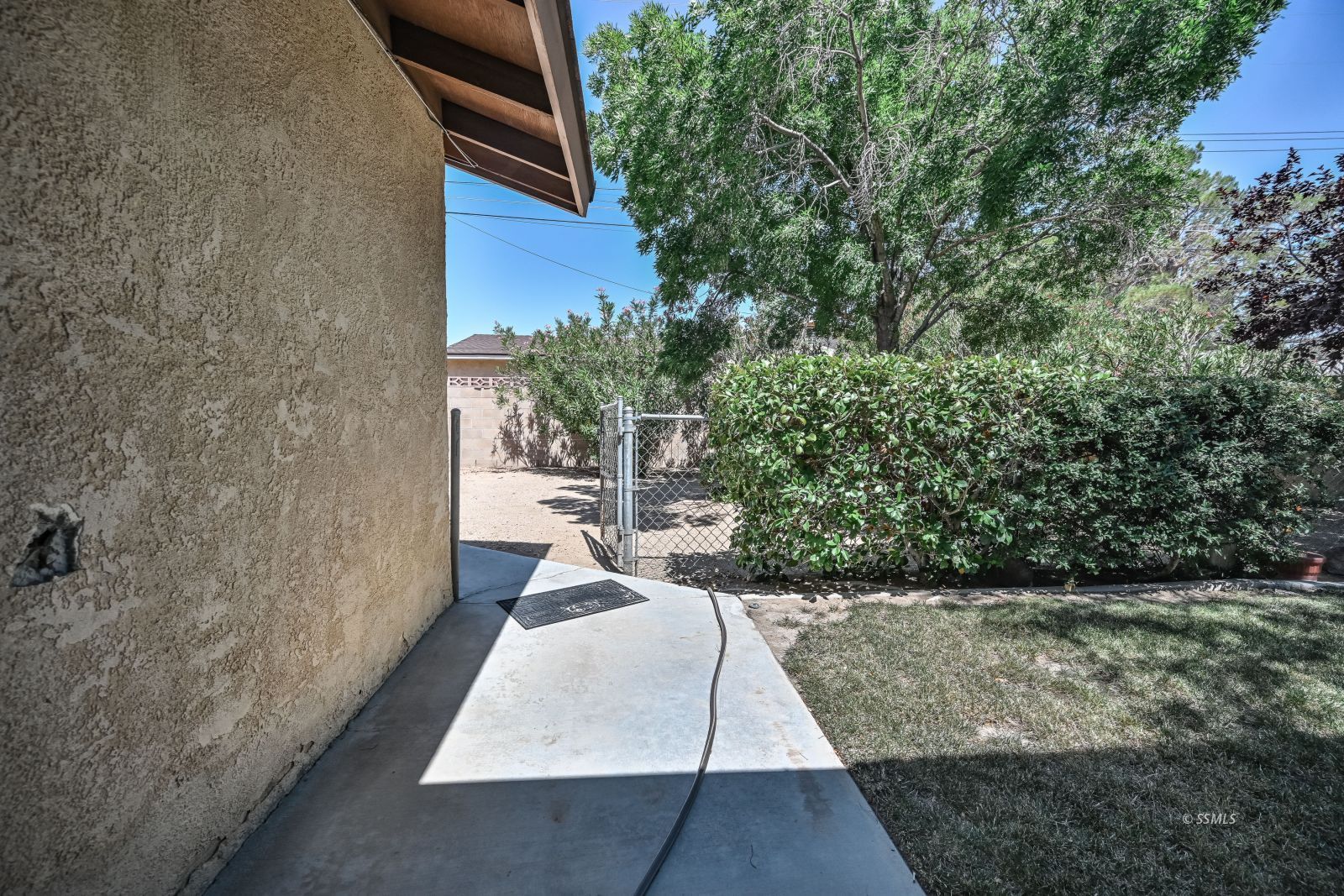 Property Photo 30