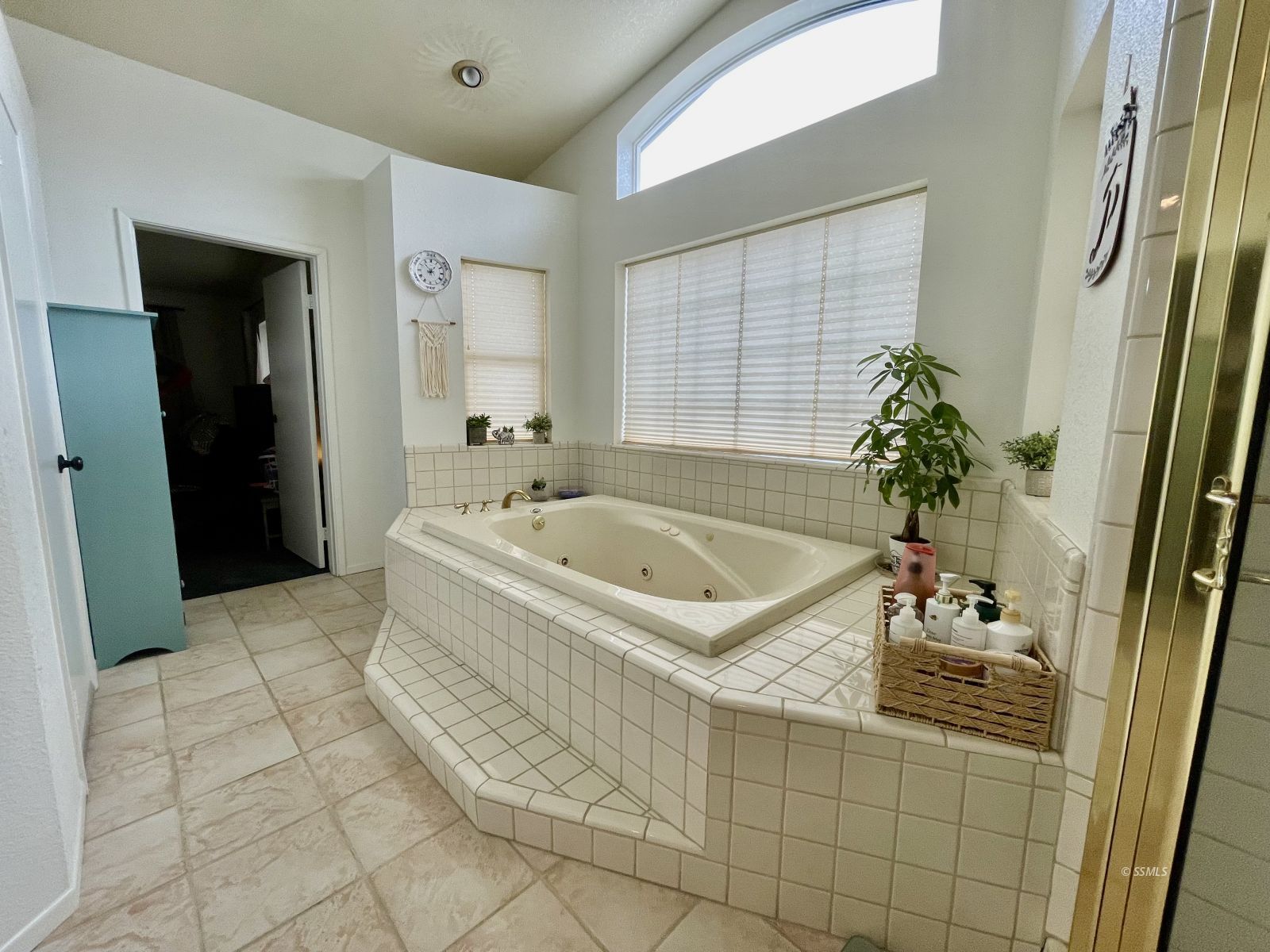 Property Photo 22