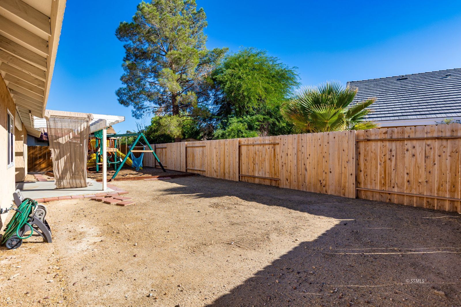 Property Photo 38