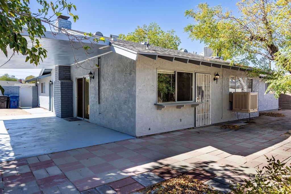 Property Photo 36