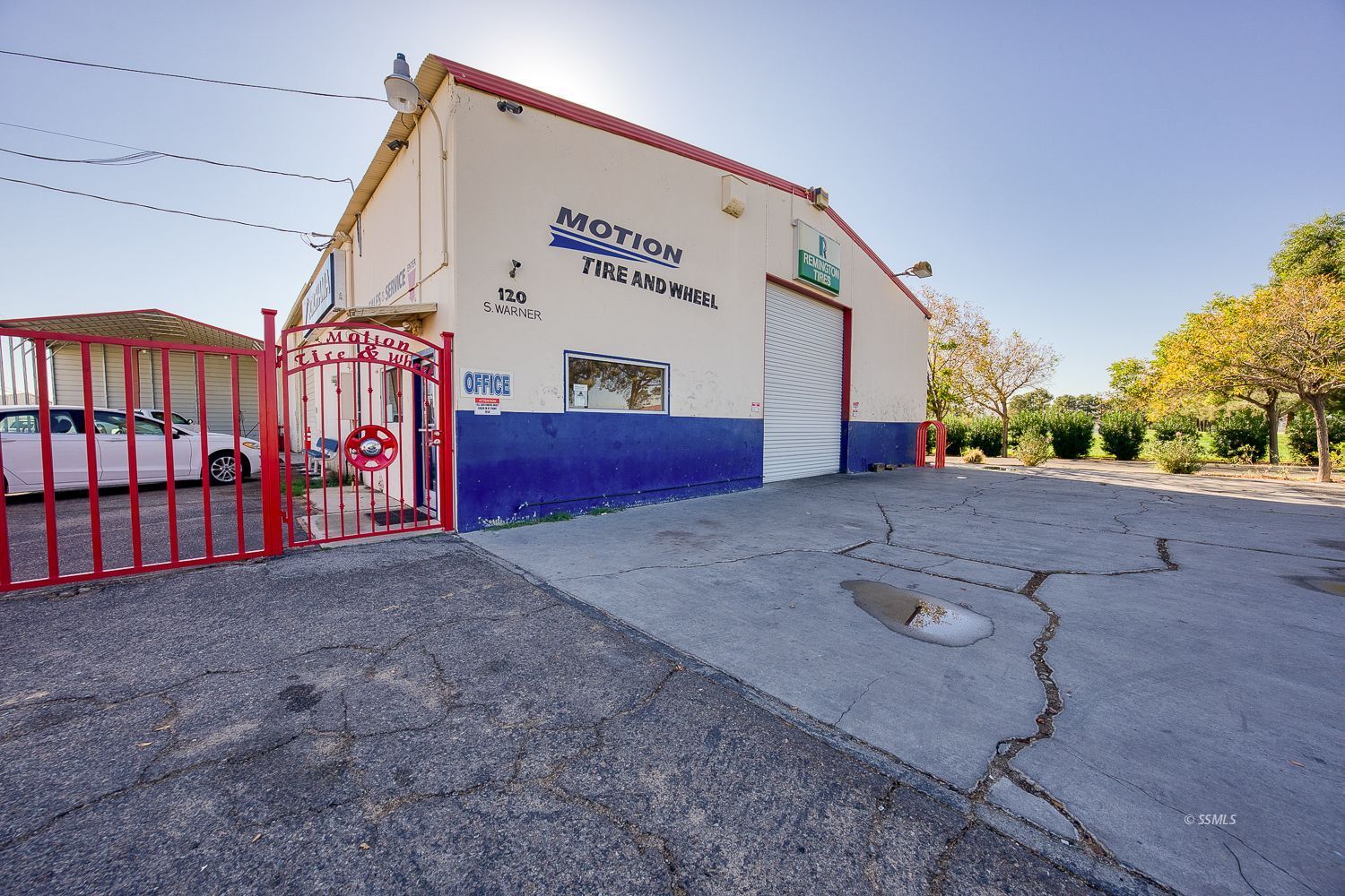 Property Photo 3