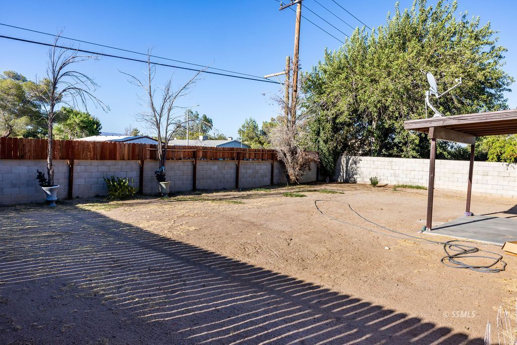 Property Photo 28