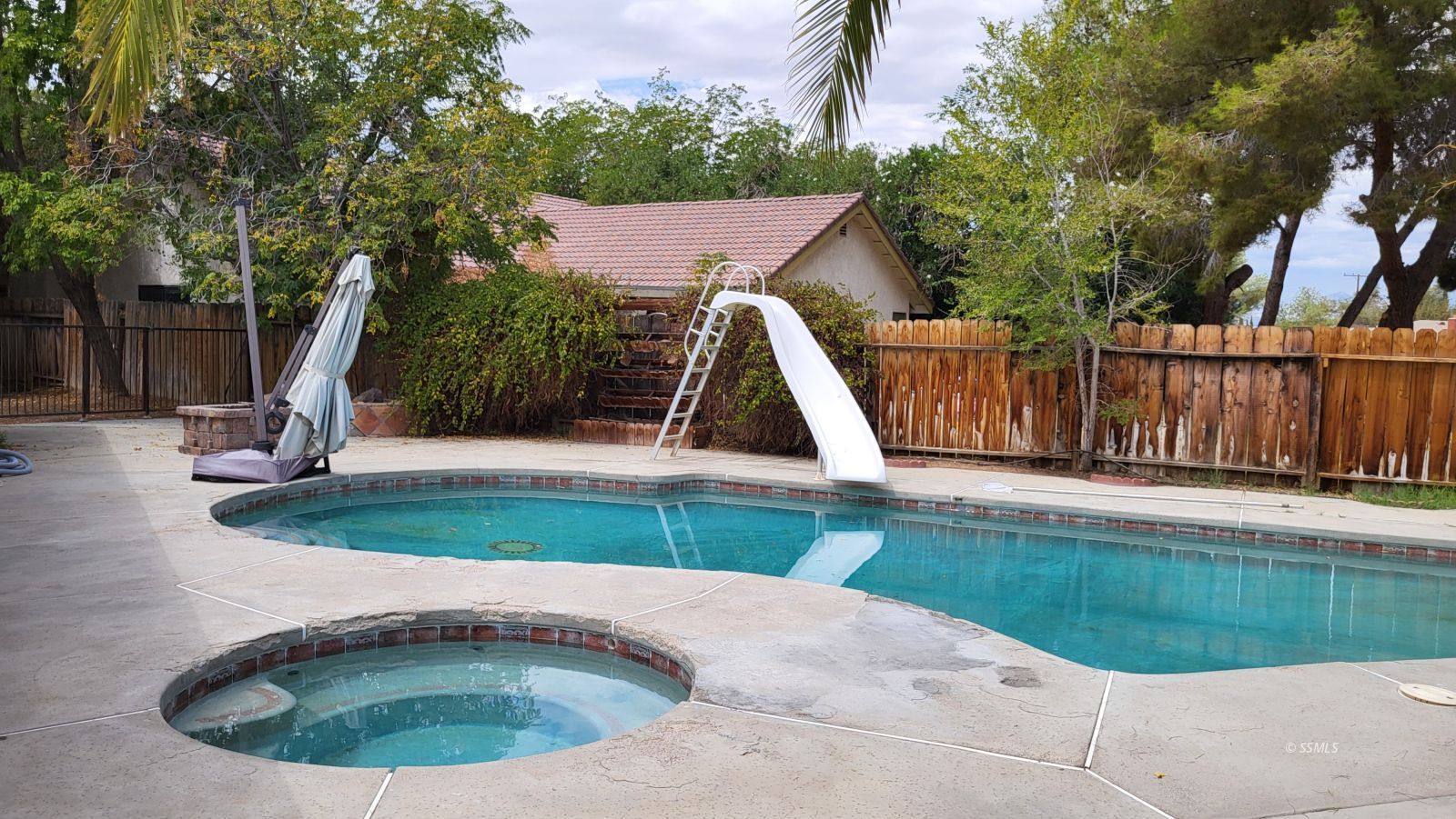 Property Photo 44