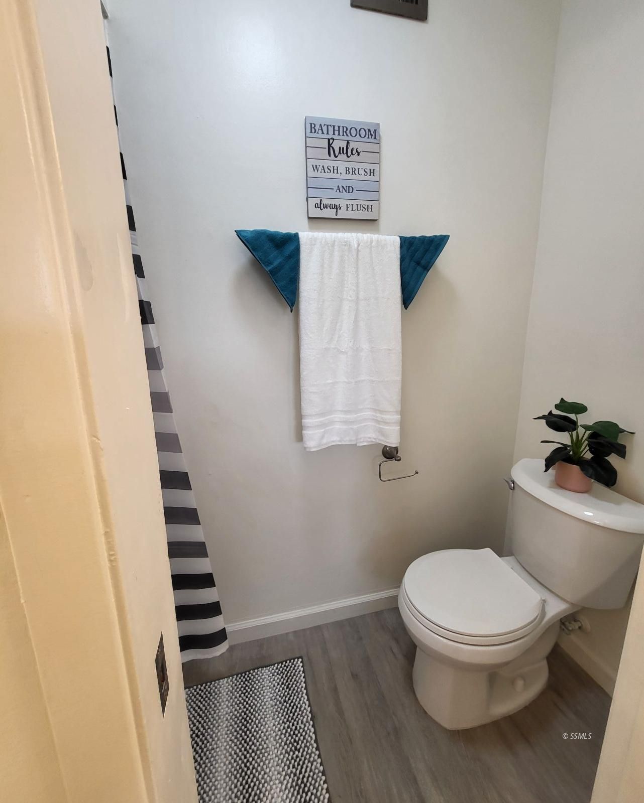 Property Photo 35