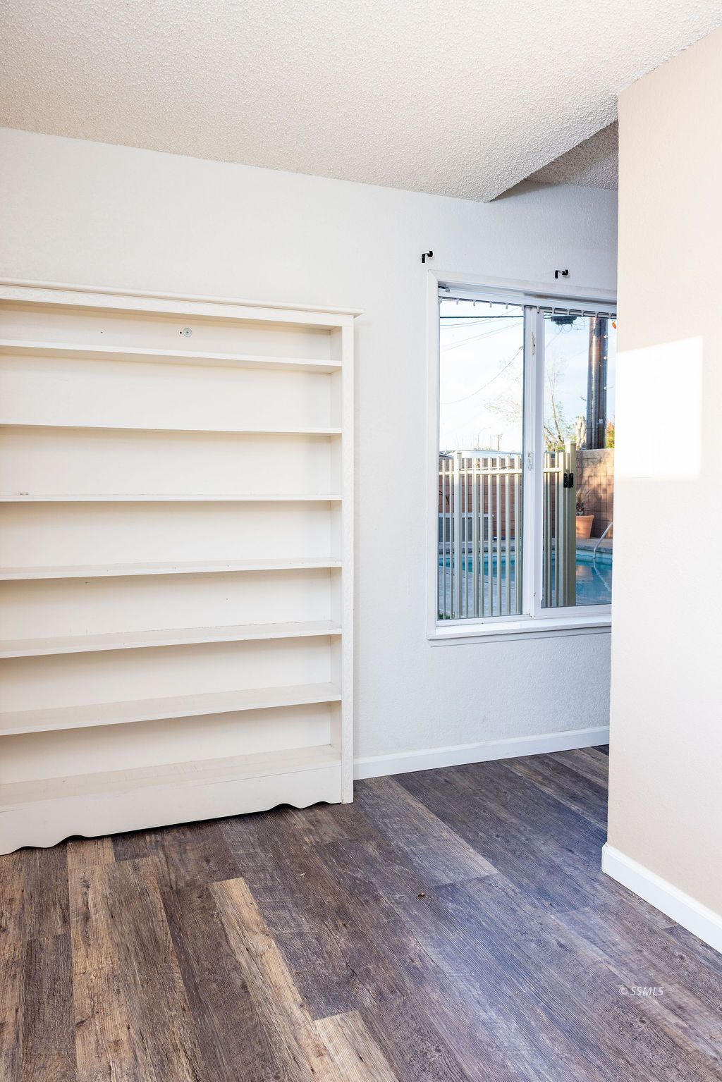 Property Photo 22