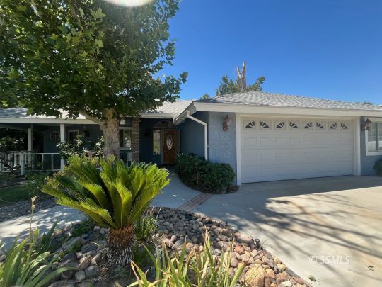 feature listing property photo