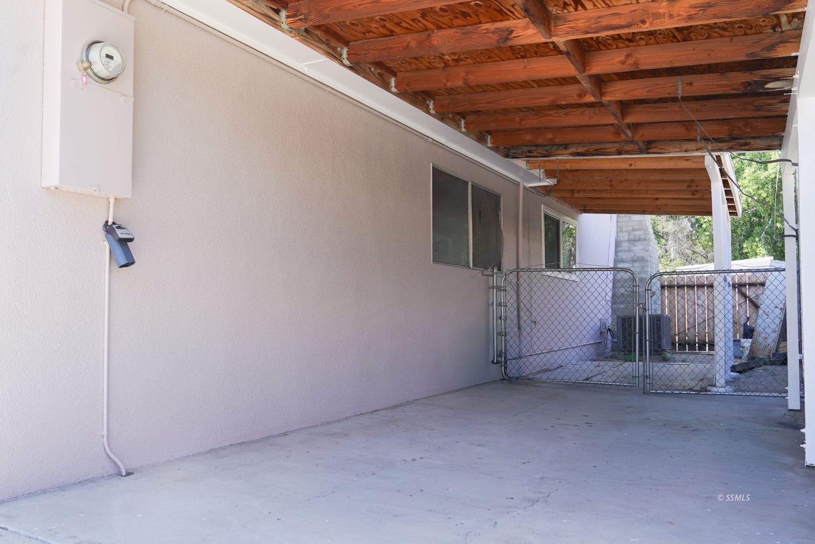 Property Photo 42