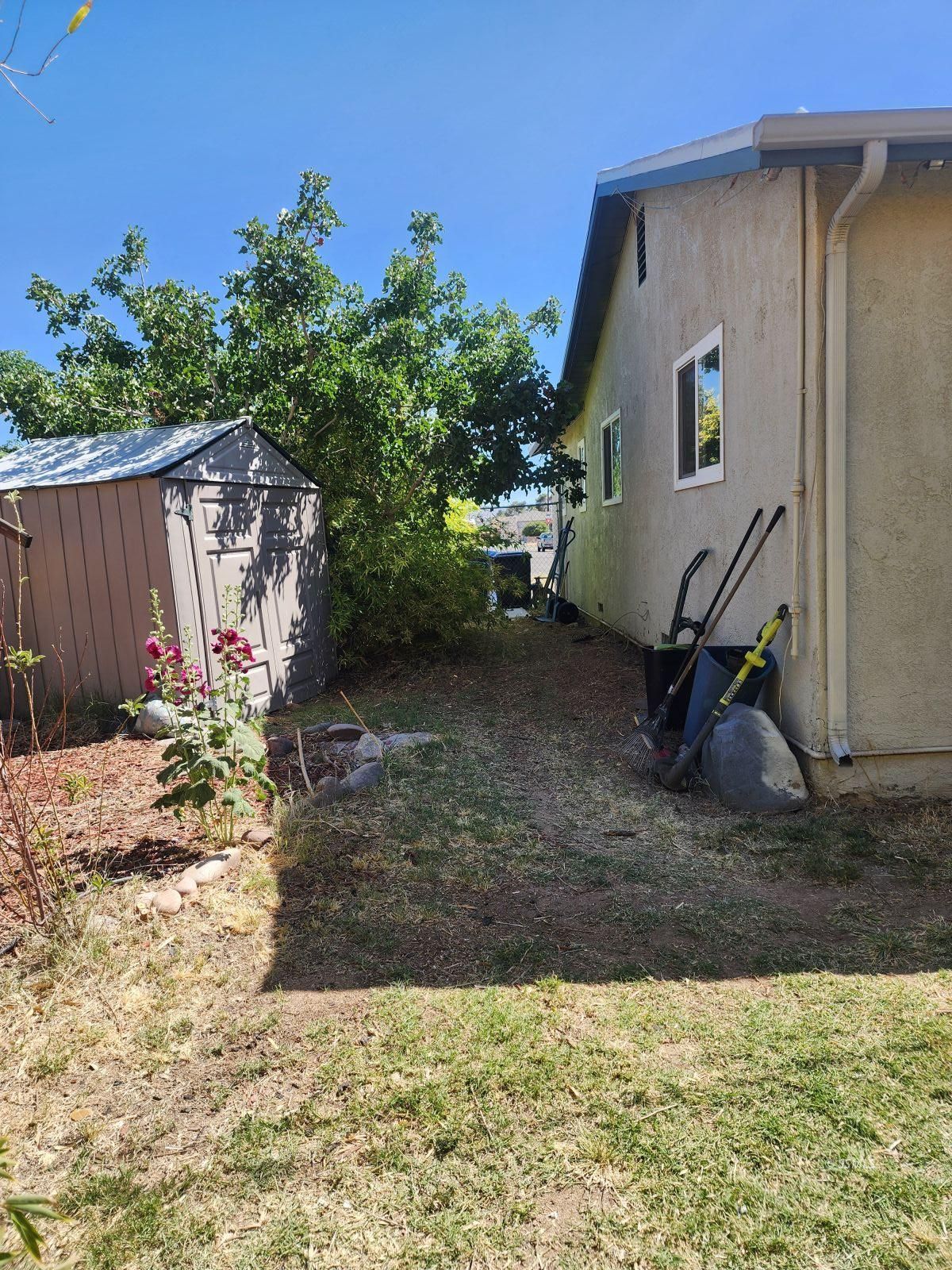 Property Photo 21